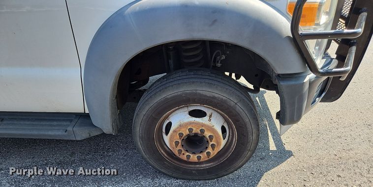 image for item DK1101 2011 Ford F550 Super Duty XL  bucket truck