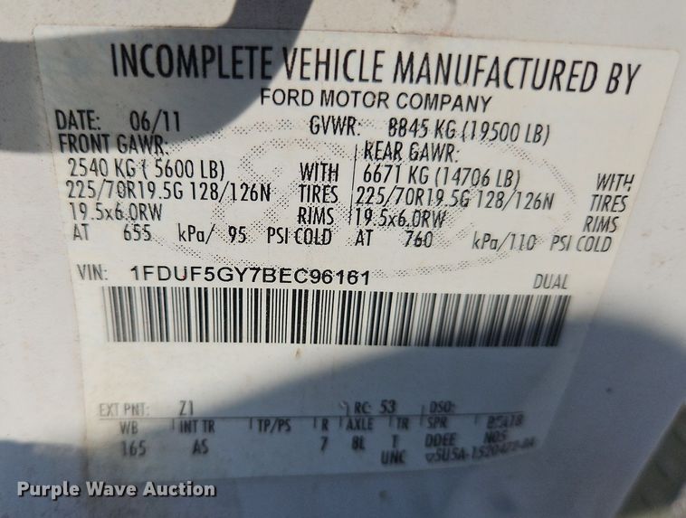 image for item DK1101 2011 Ford F550 Super Duty XL  bucket truck