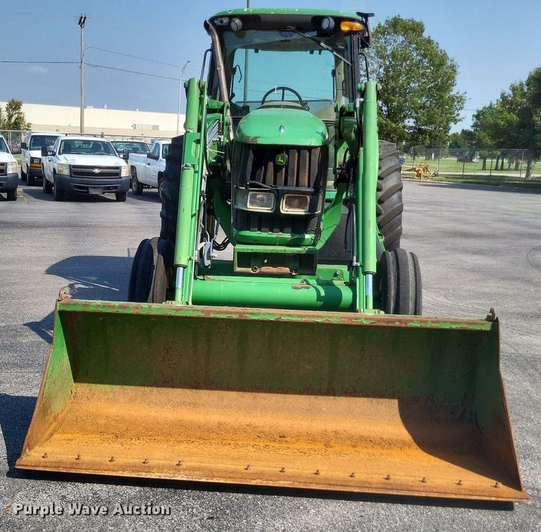 image for item DK1116 2006  John Deere 6615  tractor