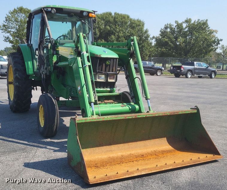 image for item DK1116 2006  John Deere 6615  tractor