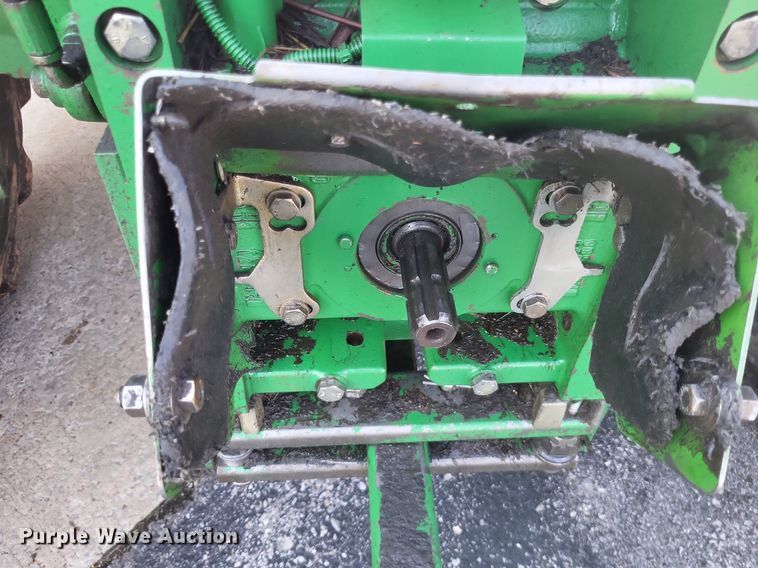 image for item DK1116 2006  John Deere 6615  tractor