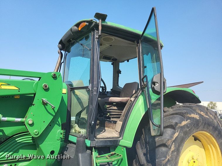 image for item DK1116 2006  John Deere 6615  tractor