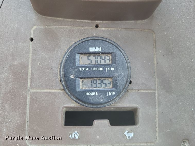 image for item DK1116 2006  John Deere 6615  tractor