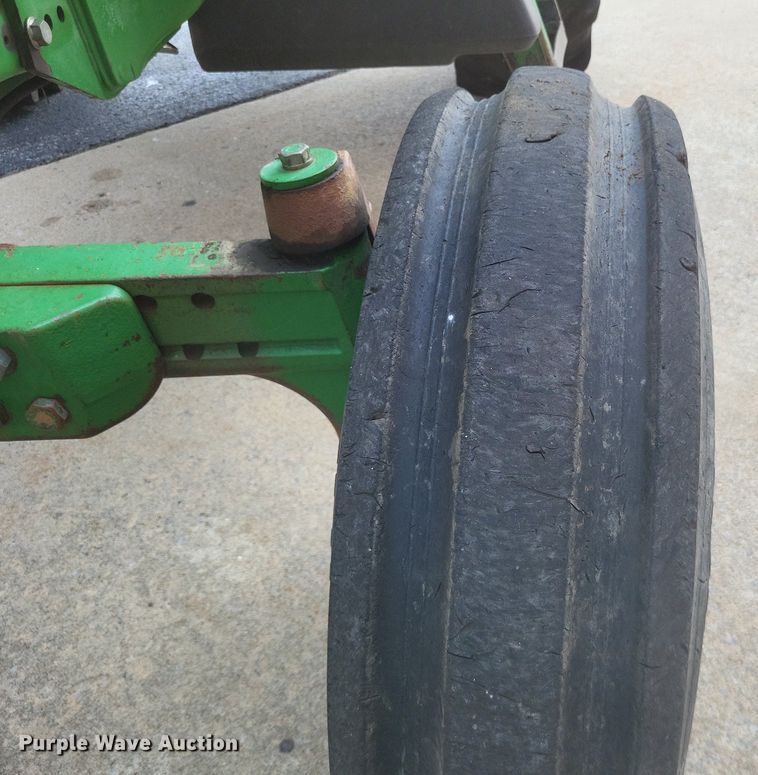 image for item DK1116 2006  John Deere 6615  tractor