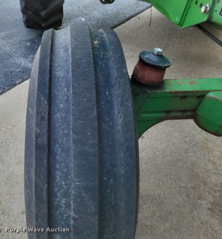 image for item DK1116 2006  John Deere 6615  tractor