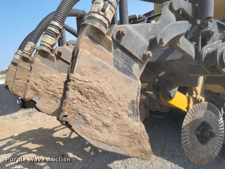 image for item DK1136 Ag-Chem 3104 Terra Gator  manure spreader truck