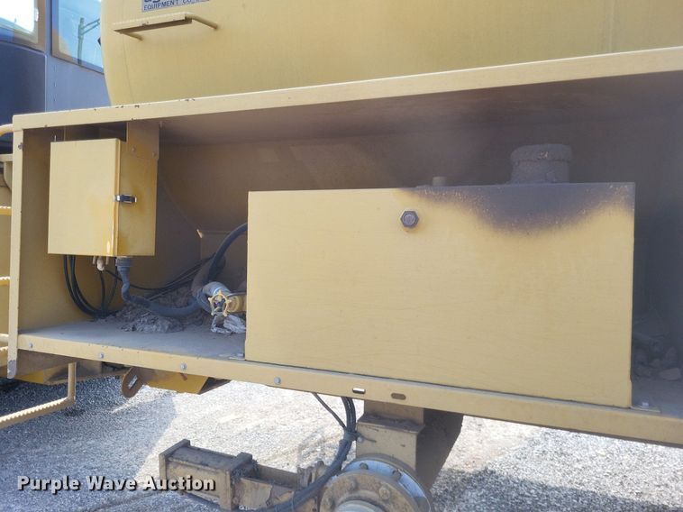 image for item DK1136 Ag-Chem 3104 Terra Gator  manure spreader truck