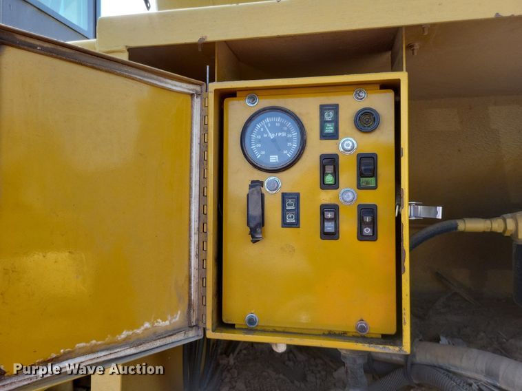 image for item DK1136 Ag-Chem 3104 Terra Gator  manure spreader truck