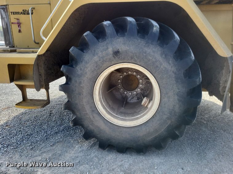 image for item DK1136 Ag-Chem 3104 Terra Gator  manure spreader truck