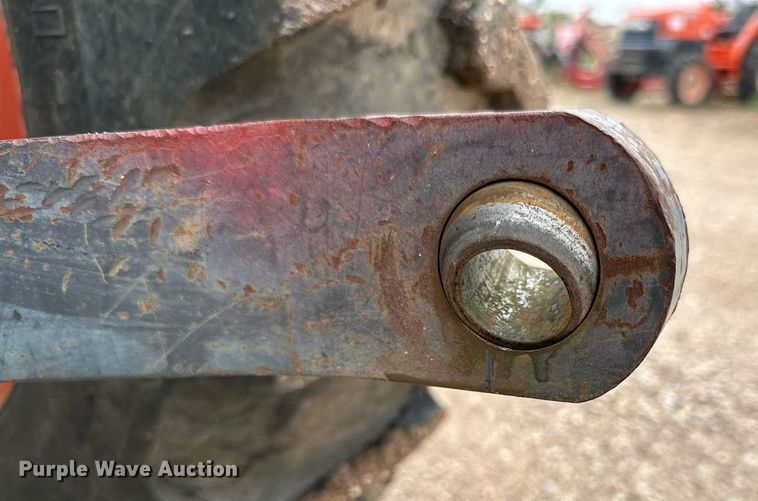 image for item DK2525 2005 Kubota MX5000E  tractor