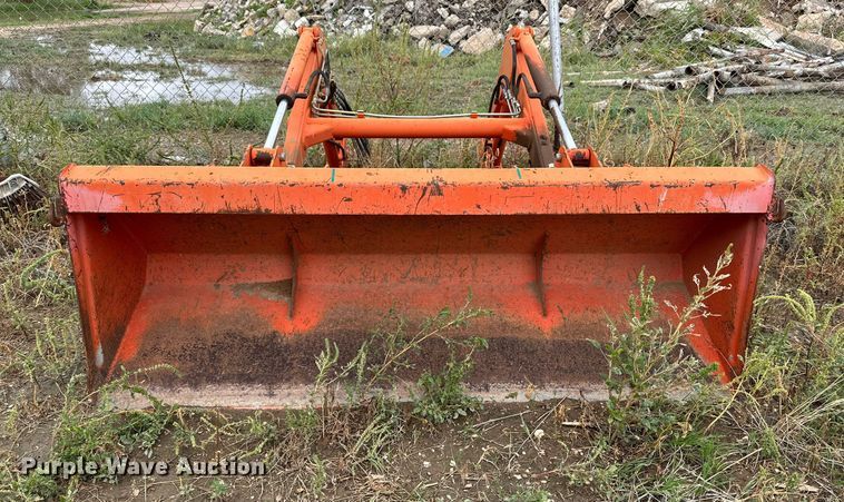 image for item DK2525 2005 Kubota MX5000E  tractor