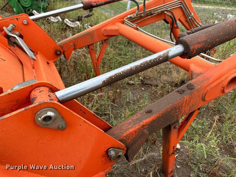 image for item DK2525 2005 Kubota MX5000E  tractor