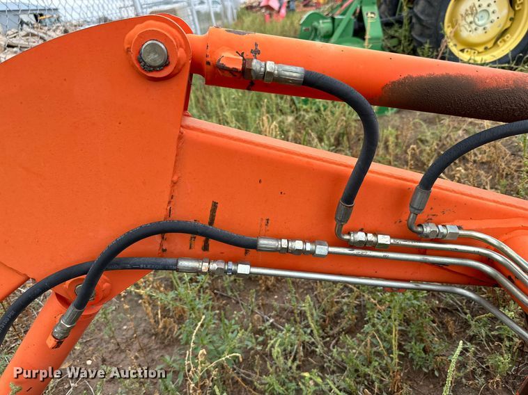 image for item DK2525 2005 Kubota MX5000E  tractor