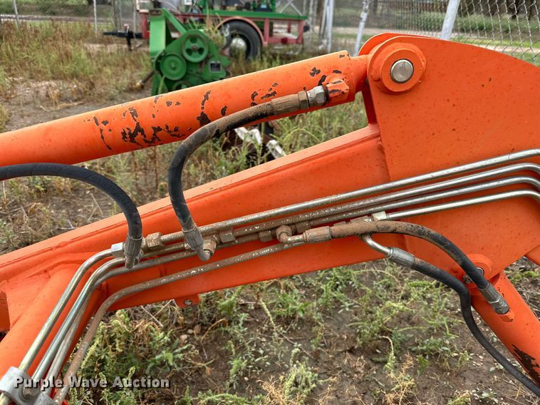 image for item DK2525 2005 Kubota MX5000E  tractor