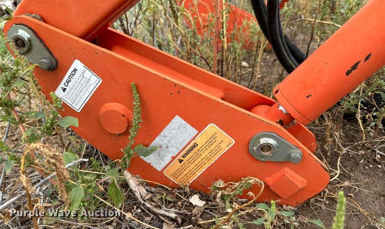 image for item DK2525 2005 Kubota MX5000E  tractor