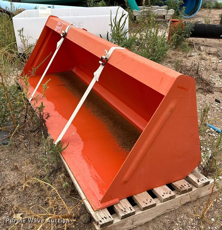 image for item DK2525 2005 Kubota MX5000E  tractor