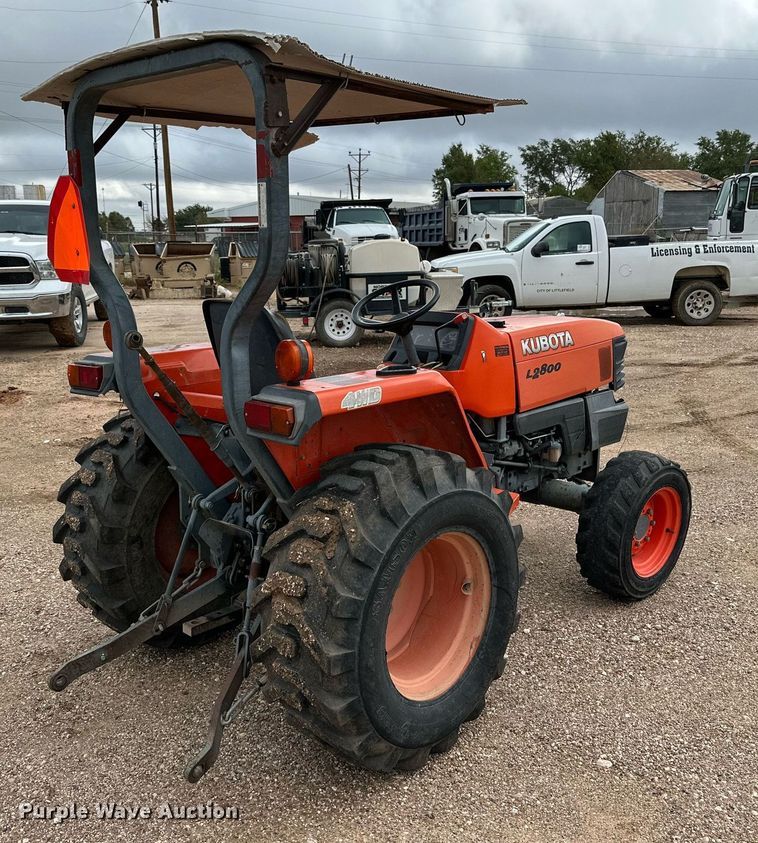image for item DK2526 Kubota L2800D  MFWD tractor