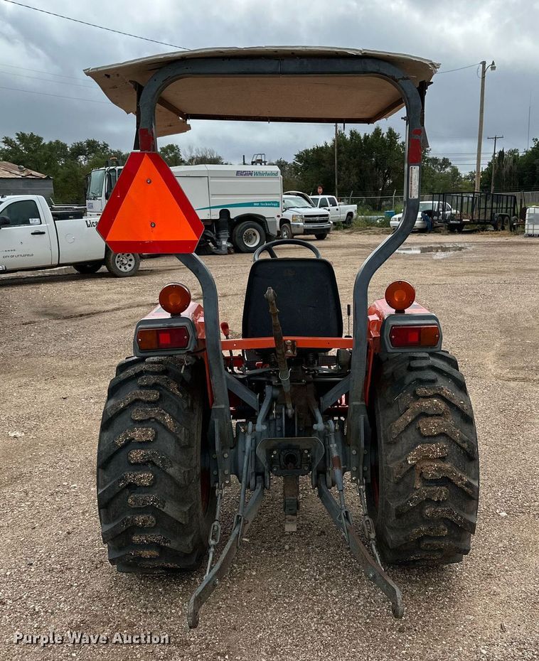 image for item DK2526 Kubota L2800D  MFWD tractor