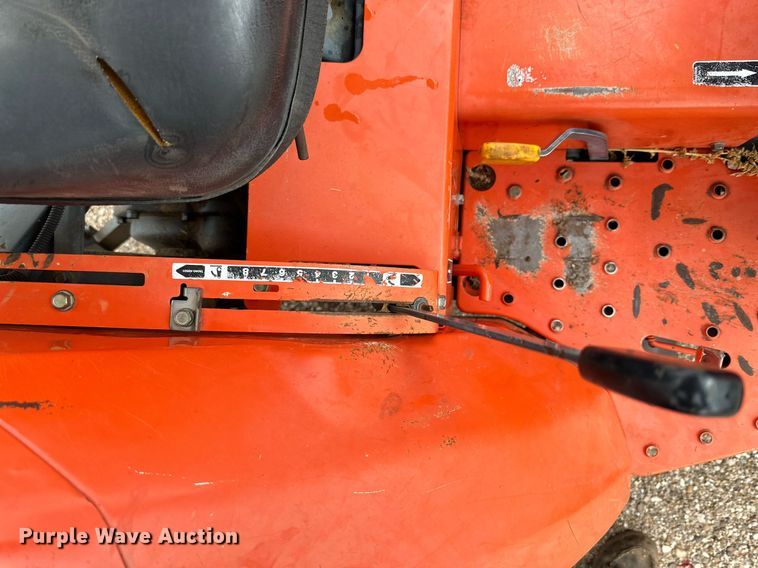 image for item DK2526 Kubota L2800D  MFWD tractor