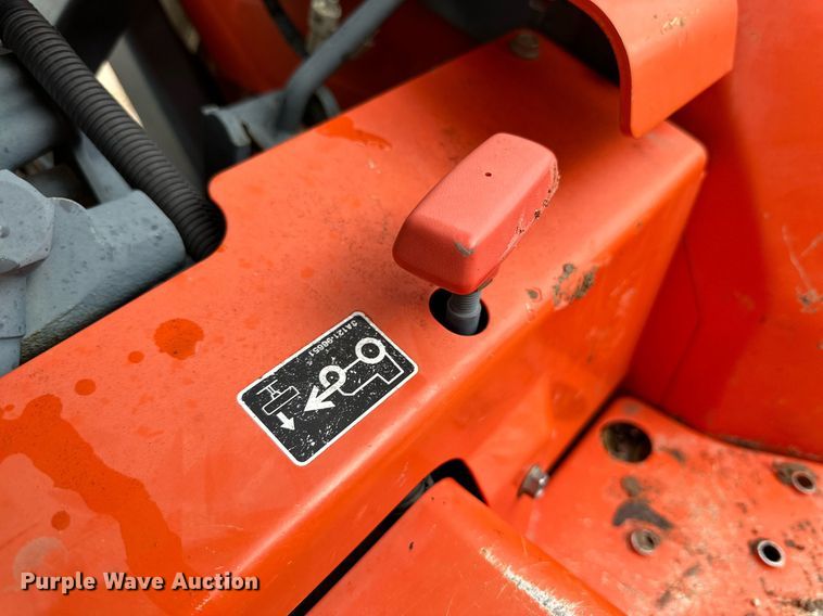 image for item DK2526 Kubota L2800D  MFWD tractor