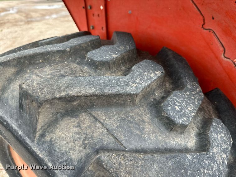 image for item DK2526 Kubota L2800D  MFWD tractor