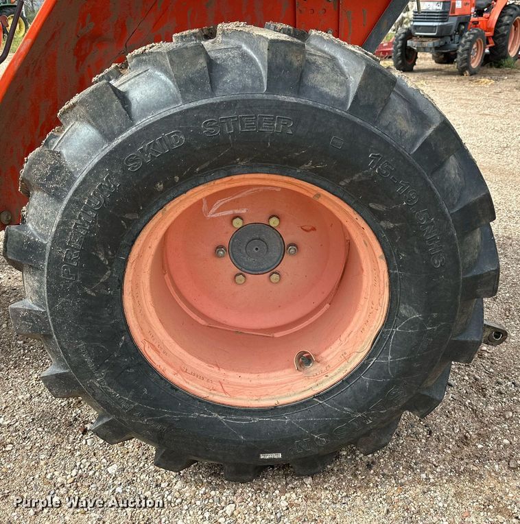 image for item DK2526 Kubota L2800D  MFWD tractor
