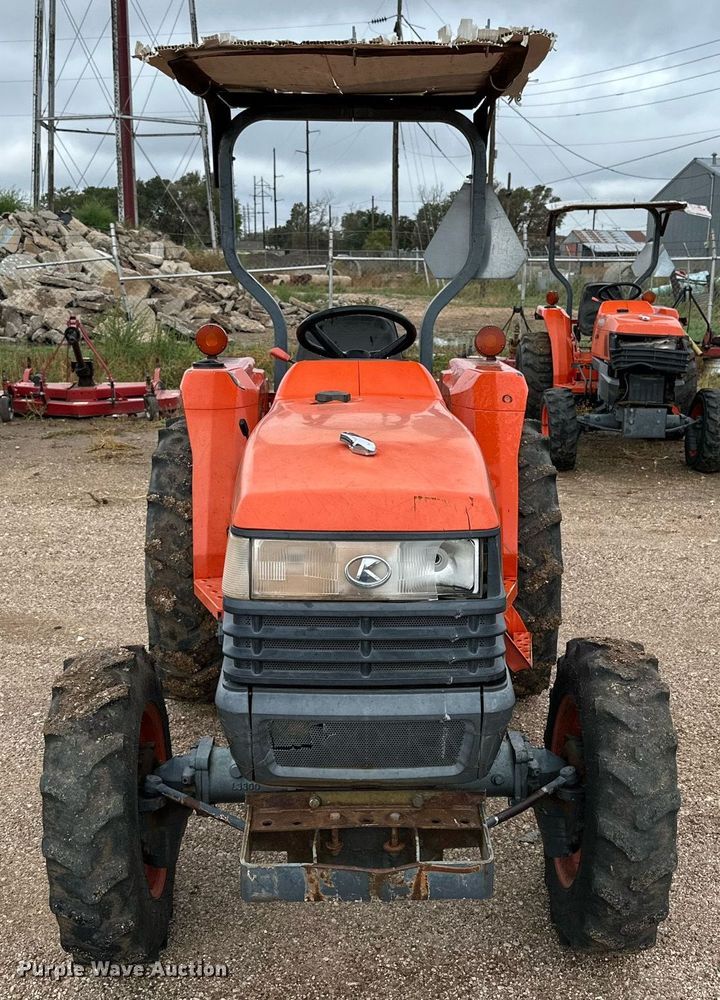 image for item DK2527 Kubota L2800D  MFWD tractor