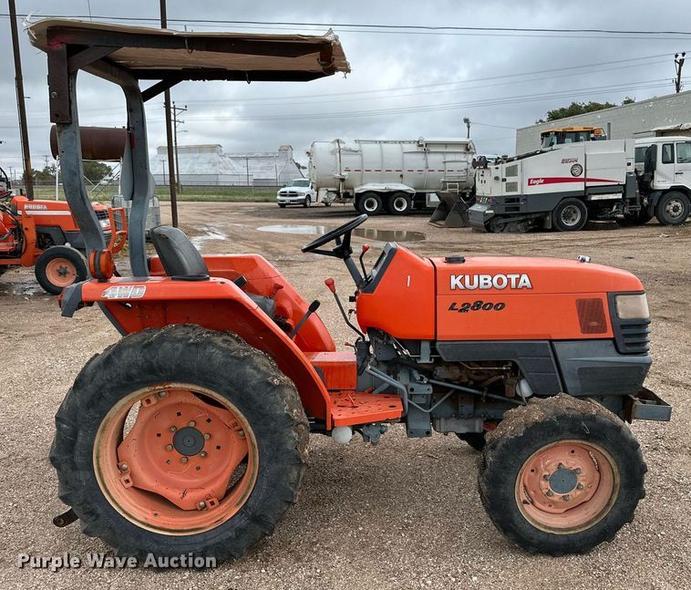 image for item DK2527 Kubota L2800D  MFWD tractor