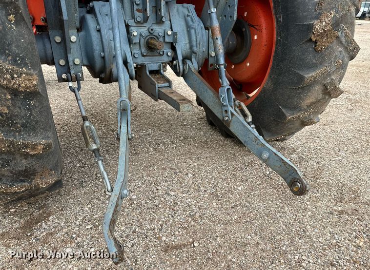 image for item DK2527 Kubota L2800D  MFWD tractor