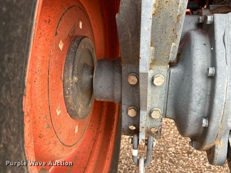 image for item DK2527 Kubota L2800D  MFWD tractor