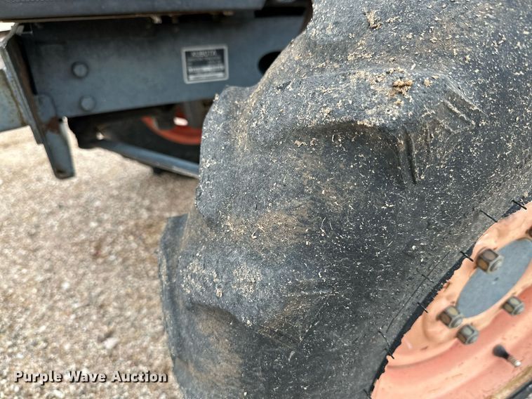 image for item DK2527 Kubota L2800D  MFWD tractor