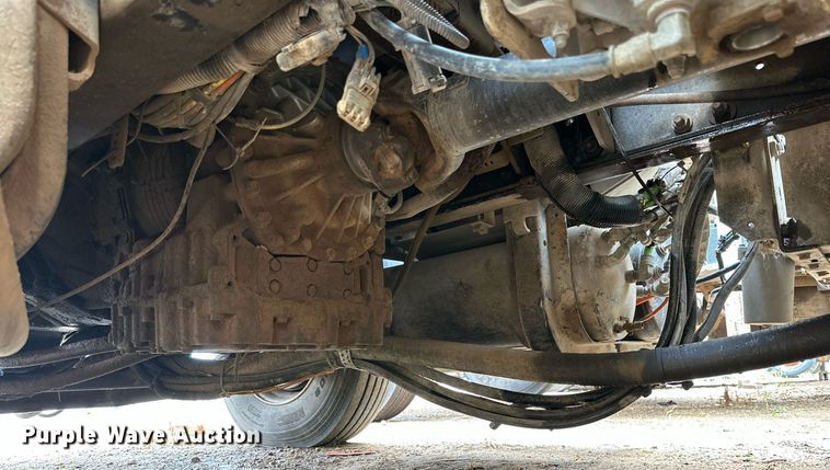 image for item DK2529 2009 International 7300  refuse truck