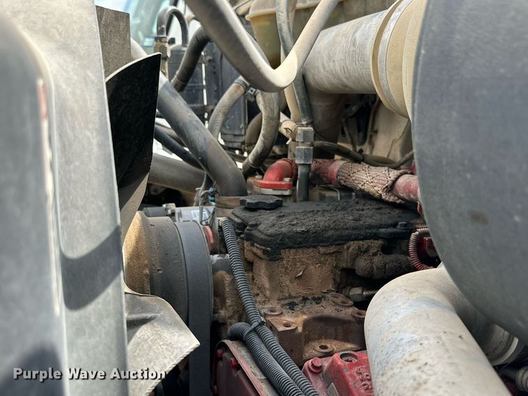 image for item DK2530 2008 Sterling L7500  refuse truck