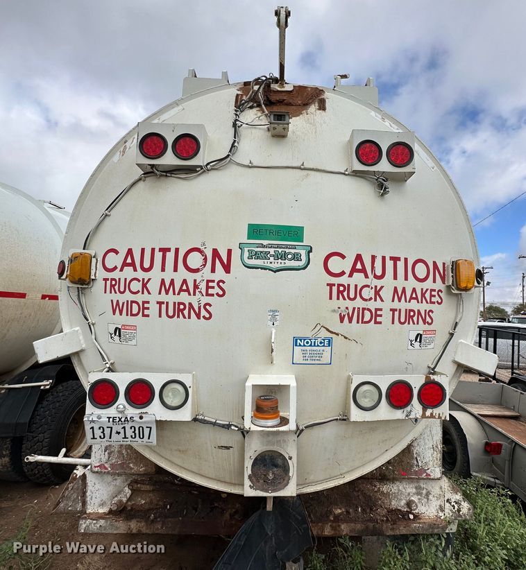 image for item DK2531 2012 Freightliner M2 106  refuse truck