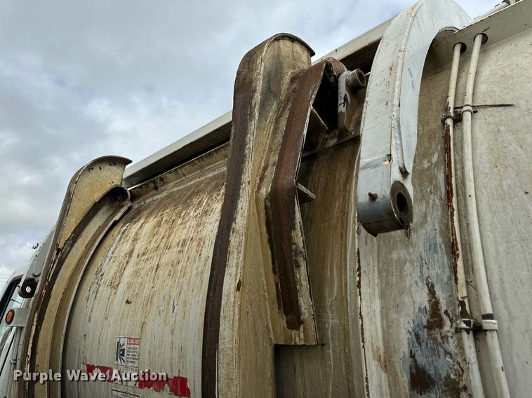 image for item DK2531 2012 Freightliner M2 106  refuse truck