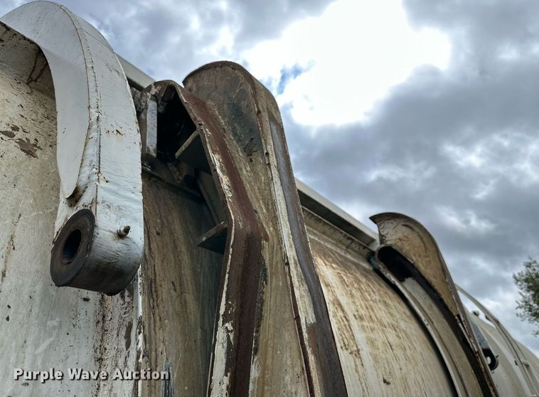 image for item DK2531 2012 Freightliner M2 106  refuse truck