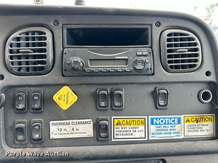 image for item DK2531 2012 Freightliner M2 106  refuse truck