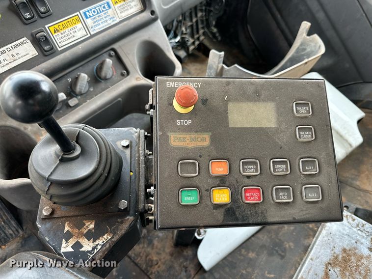 image for item DK2531 2012 Freightliner M2 106  refuse truck