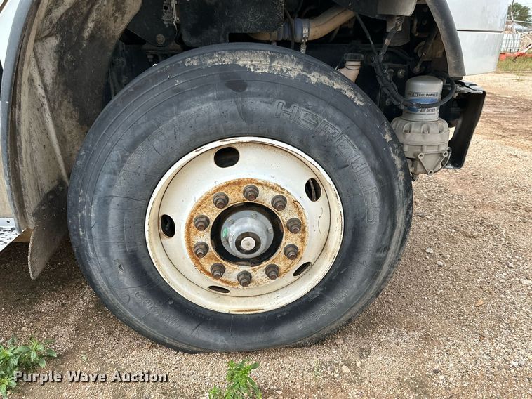 image for item DK2531 2012 Freightliner M2 106  refuse truck