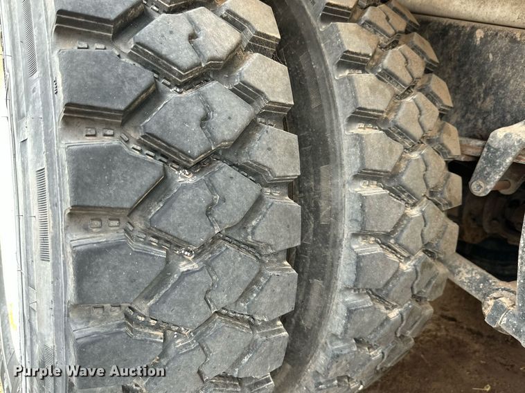 image for item DK2531 2012 Freightliner M2 106  refuse truck