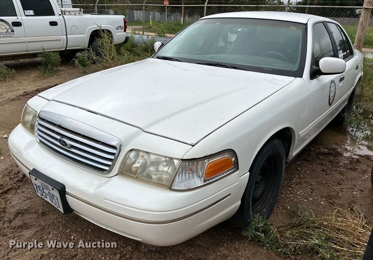 image for item DK2532 1999 Ford Crown Victoria Police Interceptor