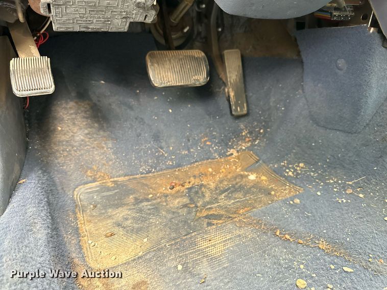 image for item DK2532 1999 Ford Crown Victoria Police Interceptor