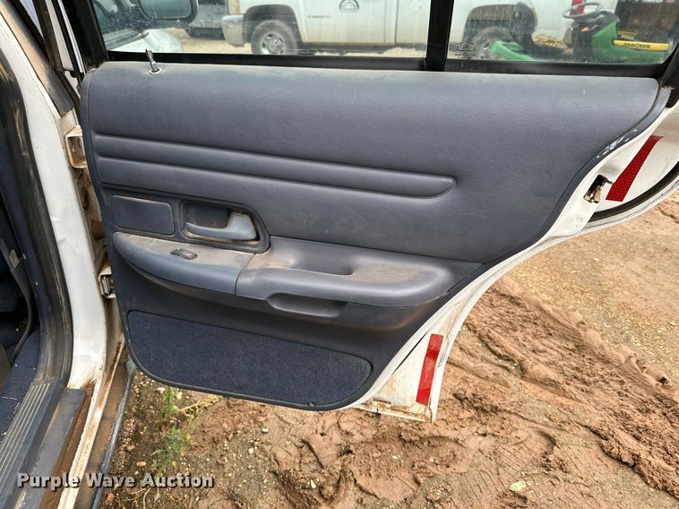 image for item DK2532 1999 Ford Crown Victoria Police Interceptor