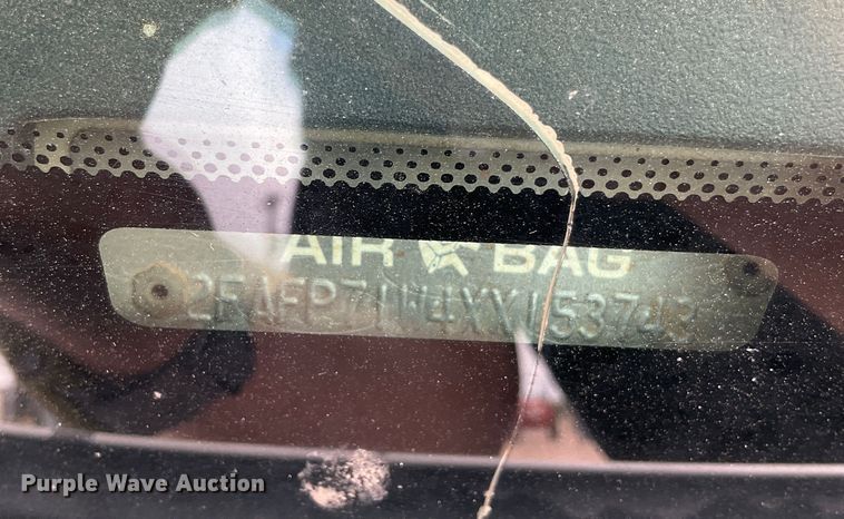 image for item DK2532 1999 Ford Crown Victoria Police Interceptor