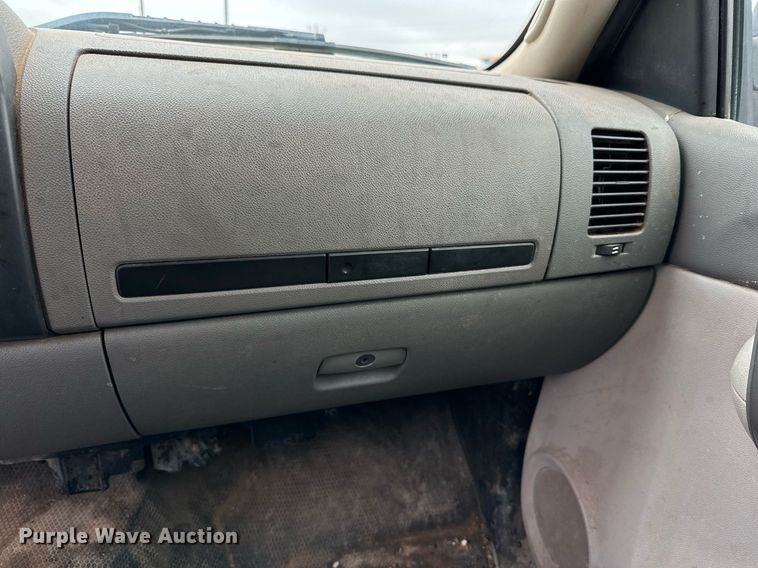 image for item DK2533 2009 Chevrolet Silverado 1500  pickup truck