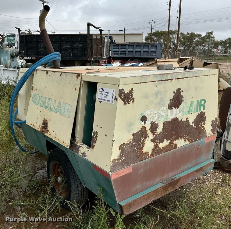 image for item DK2536 Sullair 185GPQ F0 2W  air compressor