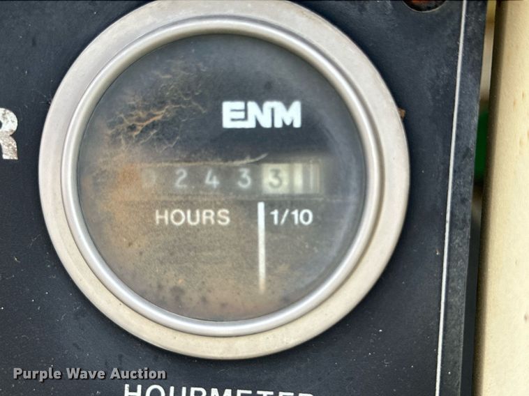 image for item DK2536 Sullair 185GPQ F0 2W  air compressor