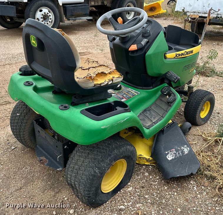 image for item DK2537 2006 John Deere X300  lawn mower