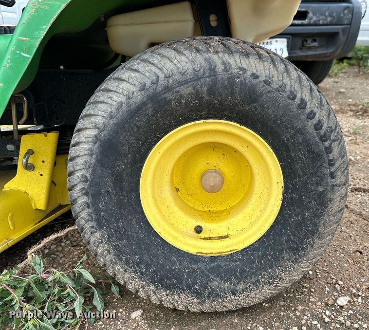 image for item DK2537 2006 John Deere X300  lawn mower