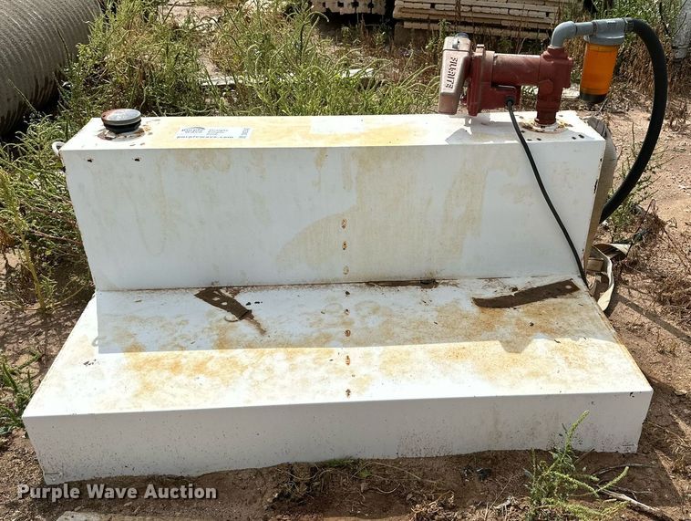 image for item DK2542 Tradesman  L-shaped diesel tank